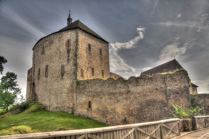 Hrad Točník Hrad Točník